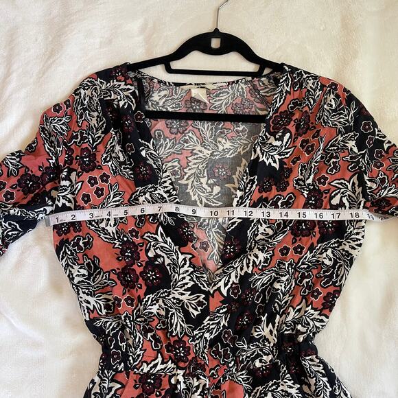 H&M Black White Coral Long Sleeved V Neck Romper Women's Size 4 - Picture 7 of 8